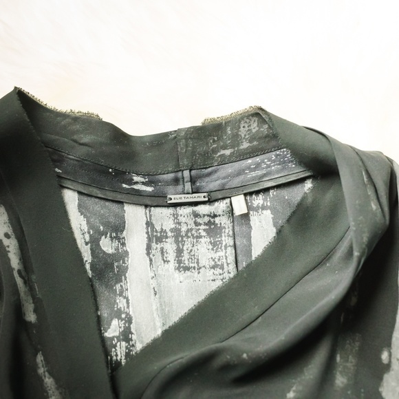 Elie Tahari M Black Grey Print Silk Career Shirt - Picture 6 of 6